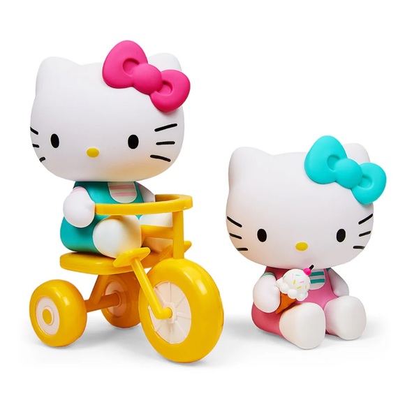 Kidrobot Hello Kitty Vinyl Figures - Bicycle and Ice Cream Set - Picture 8 of 9